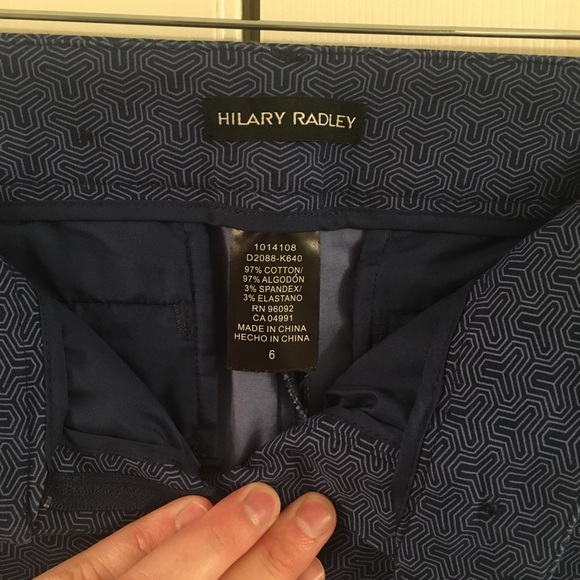 Hilary Ridley Capris - Picture 4 of 5